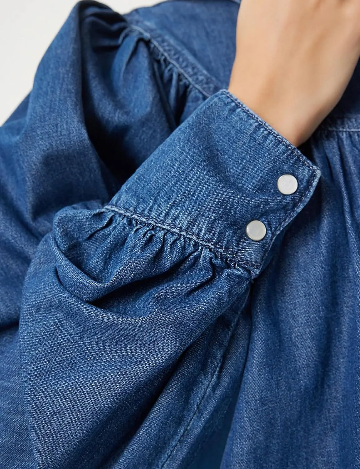 Womens Denim Shirt Jacket Long Sleeve Snap Button Loose Fit Smocked Top Casual Jean Shacket