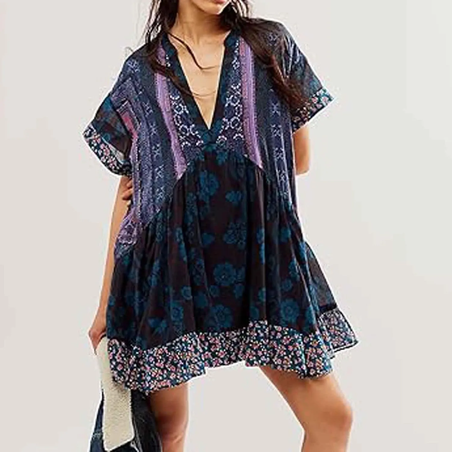 Womens Summer Bohemian Ruffles Mini Dresses Loose Short Sleeve V Neck Cute Printed Swing Baech Vacation Dress with Pockets